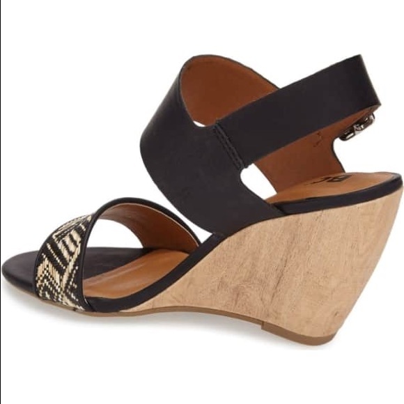 Two Strap Aztec Print Wooden Wedge Sandal - Picture 3 of 3